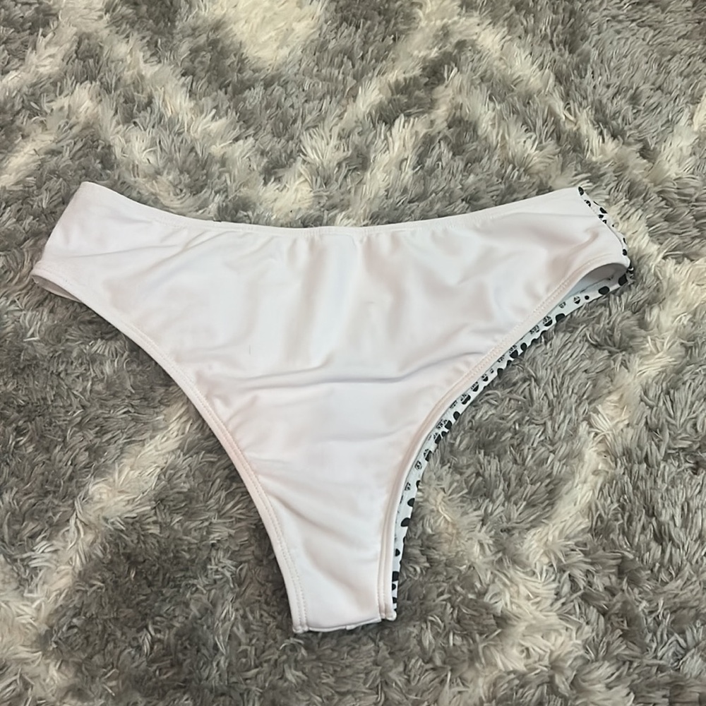 Bikini bottom - Picture 3 of 3